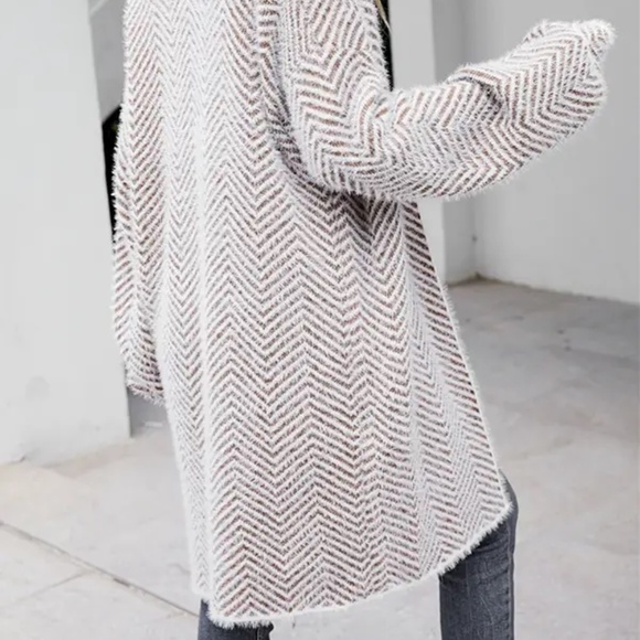 Vintage Cardigan - Picture 4 of 4